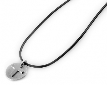 Kautschukkette mit rundem Edelstahlanhänger Motiv Kreuz